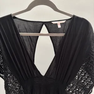 Victoria's Secret Black Crochet Open-Back Beach Swim Cover-Up Tunic thumbnail 6