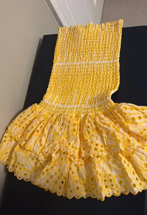 Yellow strapless dress thumbnail 1