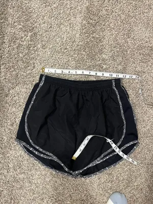 Nike Dri-Fit Shorts in Black Size Small thumbnail 5