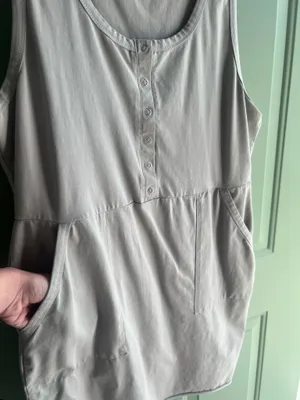 Athletic Dress Gray Size XL thumbnail 3