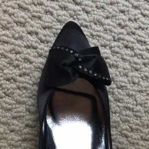 Gorgeous dressy black fabric heels w/ sequins. 7.5 thumbnail 2