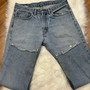 Levi’s Y2K 505 Relaxed Fit Lighter Wash Jeans DIY 35x27 thumbnail 1