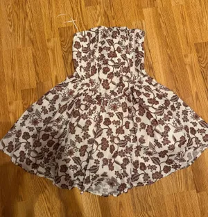 Lime Lush Strapless fall dress thumbnail 1