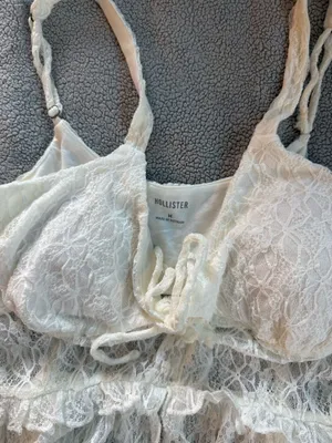 Hollister Top thumbnail 2