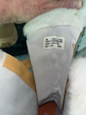 Timberland Boots Women’s size 6 thumbnail 2