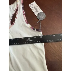 LIJA Activewear Gracey Tank style SIZE M thumbnail 9