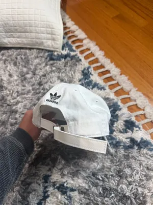 adidas hat thumbnail 2