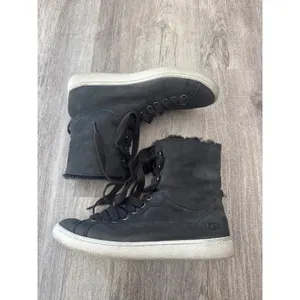 UGG Starlyn Black Leather Sherling High Top Sneaker Shoe Women's 6.5 US thumbnail 3