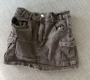 Shein Black Mini Skirt thumbnail 1
