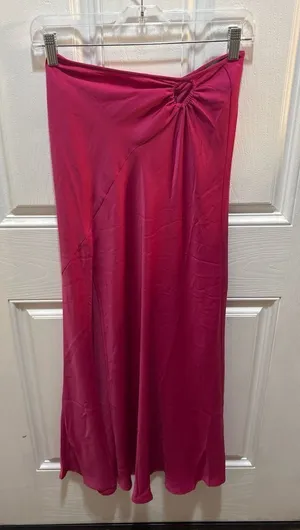Sans Souci Magenta Satin Ring Front Midi Skirt with Slit thumbnail 1