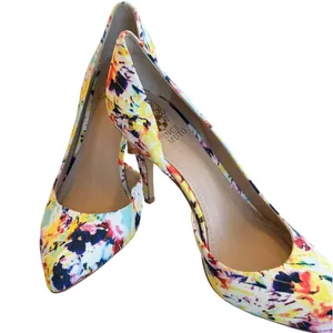 Vince Camuto Women's Pointed Toe DOrsay Heels Multi Color Floral Print Size 7 M thumbnail 2