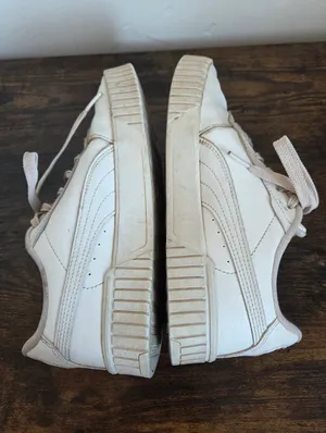 Puma Carina 2.0 White Sneaker Platform Tennis Prep Leather Sporty Athletic 7.5 thumbnail 5