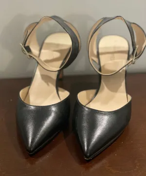 Nine West Womens Black Ankle Strap Heels Size 8 thumbnail 1