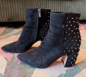 Sam Edelman Studded Suede Ankle Booties - Size 6 thumbnail 1