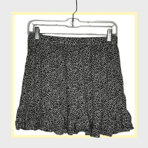American‎ Eagle Animal Print Skirt thumbnail 3