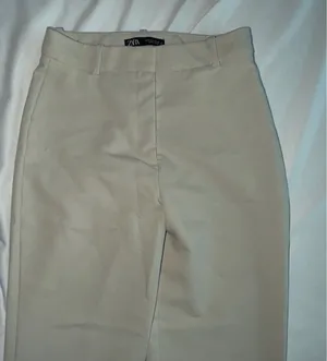 ZARA Pants High-Waisted Flare thumbnail 2