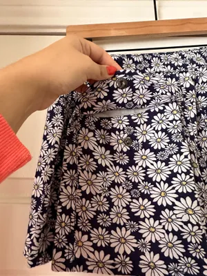 Free People Offbeat Daisy Print Shorts thumbnail 4