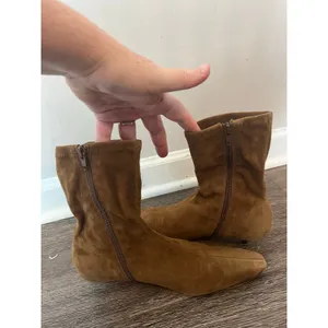 MADEWELL The Ciel Glove Ankle Boot in Warm Chestnut Suede Size 8 thumbnail 8