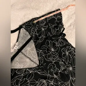 Steve Madden NWOT Elegant Black Floral Dress‎ new without tag thumbnail 6