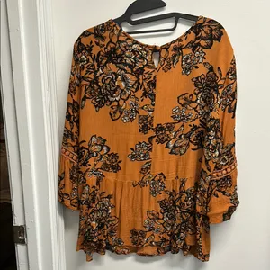 Floral Orange Women's Top Size L thumbnail 3