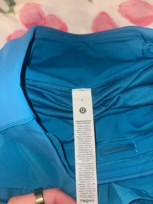 Lululemon High-Rise Speed Up Shorts 2.5" thumbnail 3