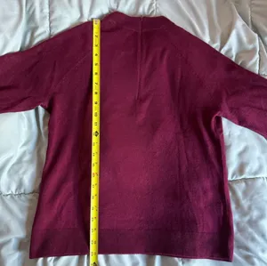 Karen Scott NWOT Dark Red Burgundy Crewneck Long Sleeve Sweater Size Medium thumbnail 9