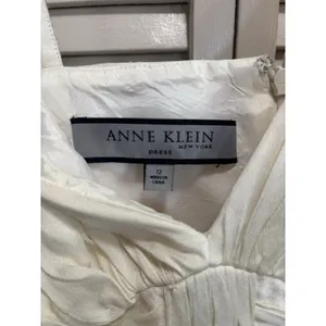 Anne Klein Silk V-Neck Midi Dress Champagne Gathered Zip‎ Flowy Size 12 thumbnail 2