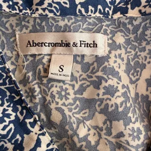 Abercrombie & Fitch Paisley Print Spaghetti Strap Dress Size Small thumbnail 9