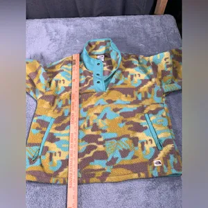 The north face Cragmont Fleece 1/4 Snap Jacket in a camouflage large thumbnail 8