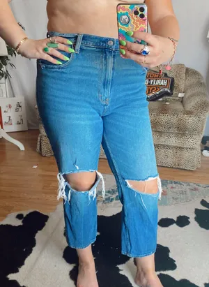 Abercrombie Distressed Jeans thumbnail 1