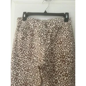 Saints & Hearts Stretchy Leopard Print Bell Bottom jeans 28/44 thumbnail 2