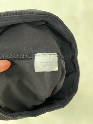 Vuori Ribbed Studio Shorts - Black Bike Shorts - Women's Medium thumbnail 6