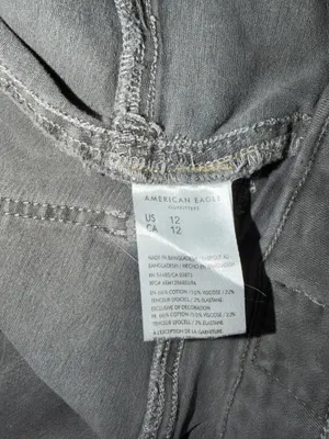American Eagle Jeans thumbnail 3