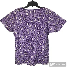 Dickies Floral Two Pocket Elastic Lilac Multicolor Scrub Top Size Medium‎ thumbnail 8