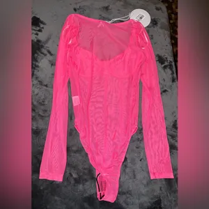 Princess Polly Leonie Bodysuit in Pink Size 2 New with tag thumbnail 6