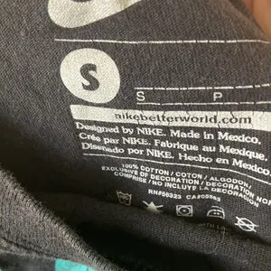 FINAL MARKDOWN Play me or trade me Nike tee small thumbnail 2