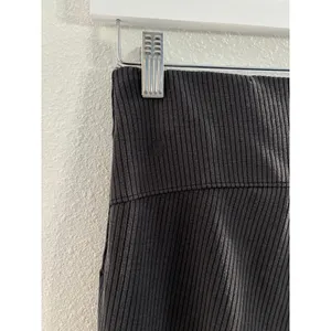 Lululemon Softstream Flared Ribbed Pants Womens 4 Gray‎ Yoga Workout Travel Gym thumbnail 6