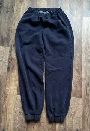 Brandy Melville Sweatpants thumbnail 1