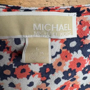 Michael Kors Floral Print V Neck Button Front Tie Waist Blouse Top‎ Women's L thumbnail 4