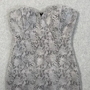 Haute Monde Women's Small Snake Print Strapless Bodycon Mini Dress Gray Black thumbnail 2