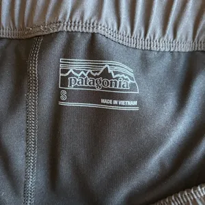 Patagonia Women's Fleetwith Skort Black Active Wear Athleisure Outdoor Skirt thumbnail 8