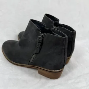 Blondo B5859‎ Charcoal Grey Suede Waterproof Ankle Boots 8M Side Zip Low Heel thumbnail 6
