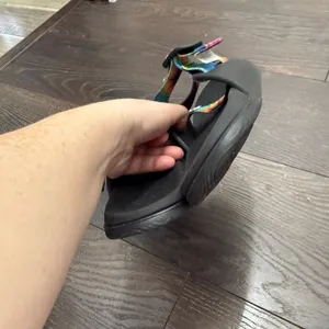 Chaco Women’s 7 Tie Dye Chillo Slide Sandals thumbnail 6