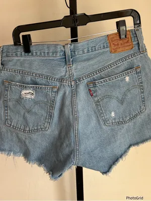 Levi’s 501 Distressed Denim Shorts thumbnail 4