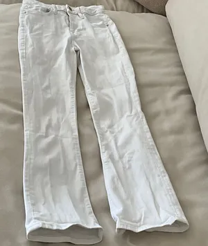 Frame Denim Women's Flare White Jeans thumbnail 1