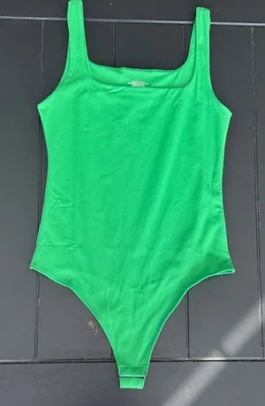 Amazon Bright Green Scoop Neck Stretch Bodysuit thumbnail 1