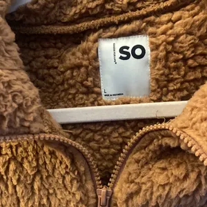 SO Teddy Vest thumbnail 2