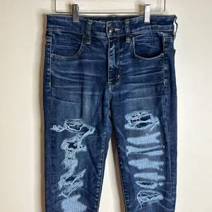 American Eagle Women's Super Stretch High-Rise Distressed Jegging‎ Jeans Size 6 thumbnail 2