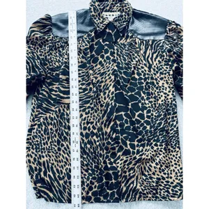Vintage 80s Animal Print Women's Size 7/8 Blouse Top Shirt - Faux Leather Retro thumbnail 5