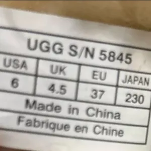 UGG Australia Brown #5845 Tall Sheepskin Slip On Boots Women's 6M thumbnail 5